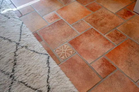 Terracotta Boden – Doppelhaushälfte in Hösbach
